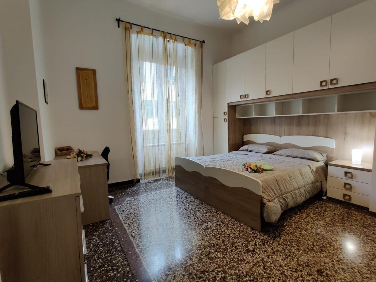 Wow Home - 175 Mq - Posteggio Privato - Davanti Porto Traghetti - Fino A 10 Posti Letto Janov Exteriér fotografie