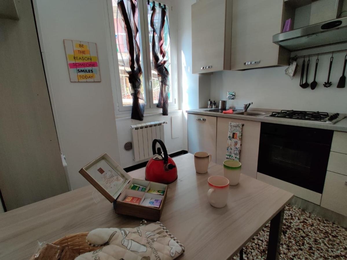 Wow Home - 175 Mq - Posteggio Privato - Davanti Porto Traghetti - Fino A 10 Posti Letto Janov Exteriér fotografie