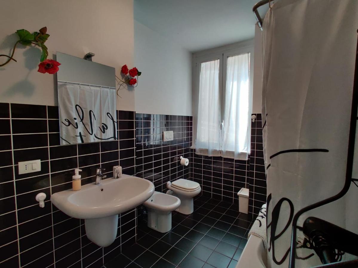 Wow Home - 175 Mq - Posteggio Privato - Davanti Porto Traghetti - Fino A 10 Posti Letto Janov Exteriér fotografie